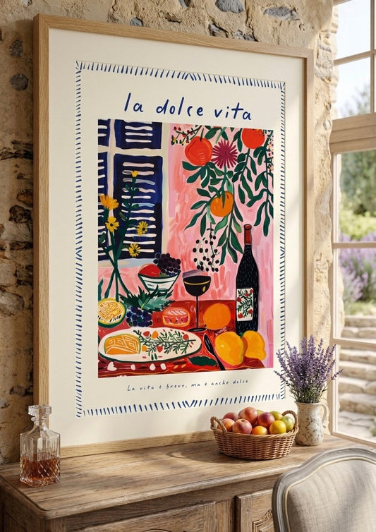 Affiche encadree dans un petit espace, decoration murale studio