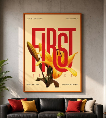 Affiche Typographique First Contact Lys Doré gros plan sur la typographie et le lys