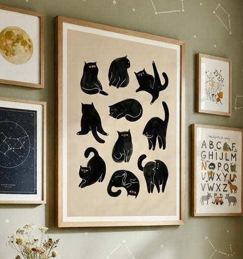 Gros plan sur l'impression et le papier de l'affiche Dix Chats Noirs