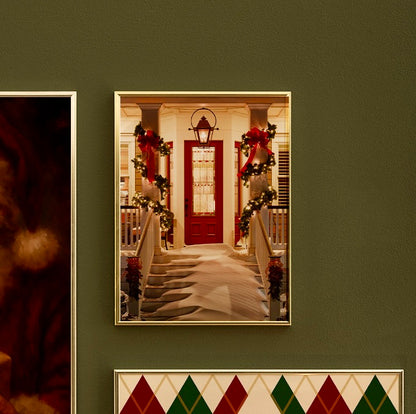 Porche Illuminé et Guirlandes de Noël – Affiche Photo